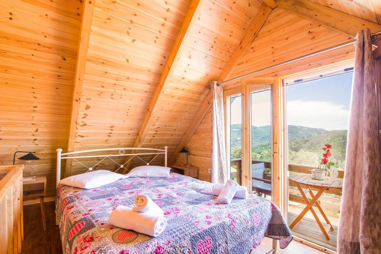 Romantic Tree House Kato Pavliana 外观 照片